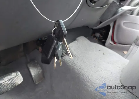 2001 Ford F-150 Harley-Davidson Edition/King Ranch Edition/Lariat/Xlt из США, поврежденный, VIN 1FTRW07L51KF96363